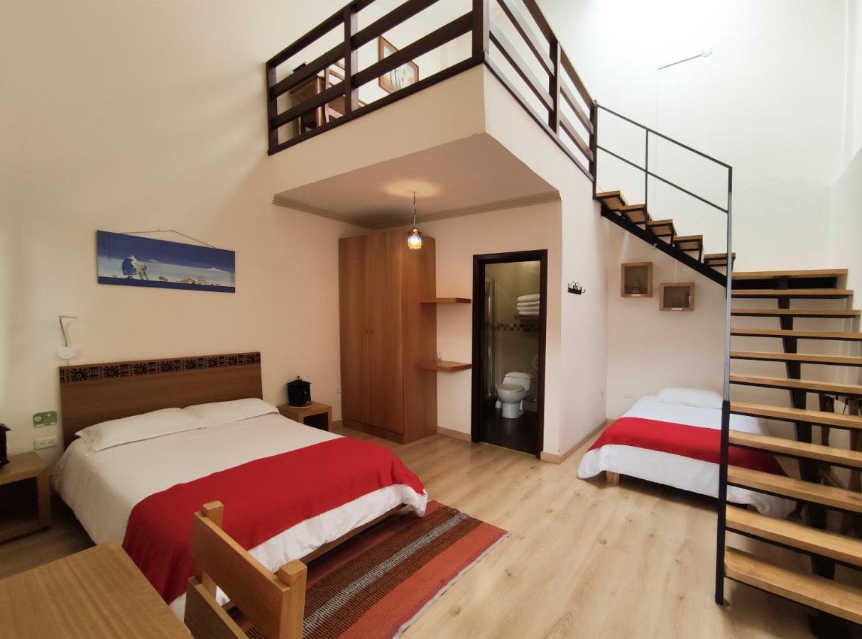 Hotel Casa Merced Cuenca Esterno foto